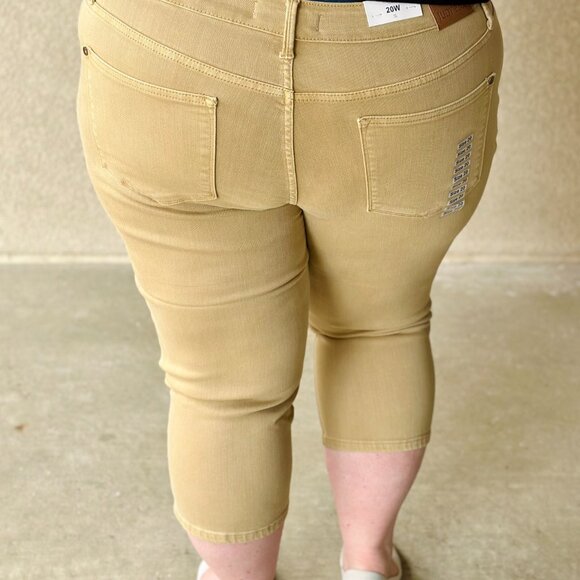 June Garment Dyed Capri Jeans - Khaki - Picture 7 of 7